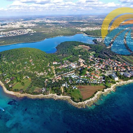 Apartments Bernarda 1773 Баньоле Екстер'єр фото
